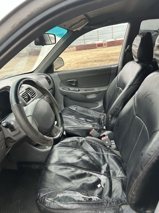 Продам машину hyundai accent 2005