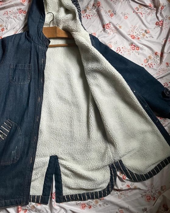 geaca vintage de denim/blugi cu gluga si blanita