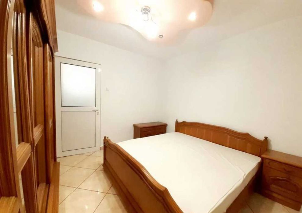 Дава се под наем Двустаен апартамент в София, Студентски град - 65 кв.м за 456.45 € - Снимка #2