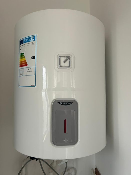 Vând Boiler Electric in stare perfecta , folosit 3 luni, e nou!