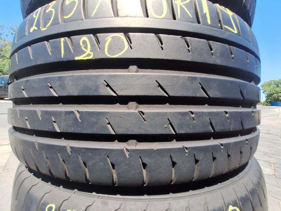 2 anvelope vara 235/40r19 Continental  Montaj Gratuit