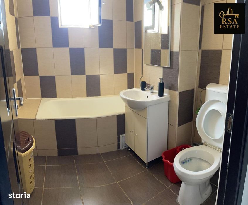 Apartament 2 camere de vanzare et 8 |lift| zona Ostroveni Rm. Valcea