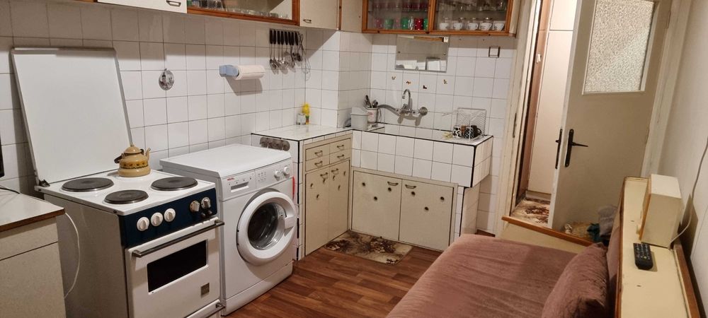 Продава се Двустаен апартамент в Разград, Център - 69 кв.м за 1331 €/кв.м - Снимка #3