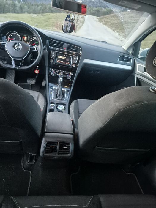 Vând Volkswagen golf 7 2015 1.6 tdi