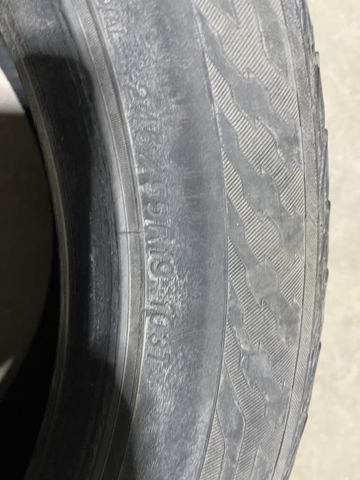 Зимниые шины Triangle, 245/55/19