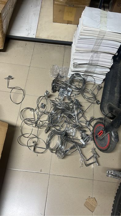 Крючки для экономпанелей