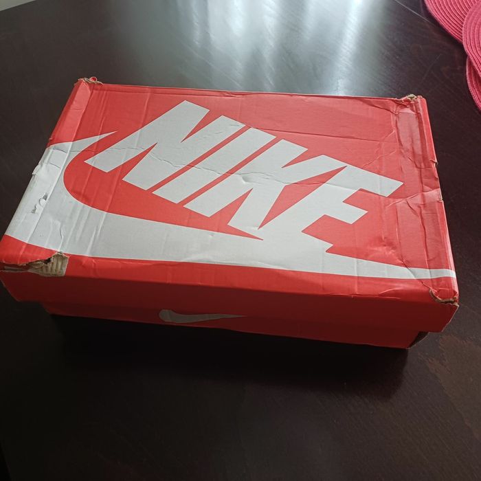 Дамски маратонки Nike