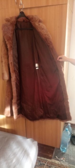 Haina de blana naturala și cojoc de damain stare foarte buna