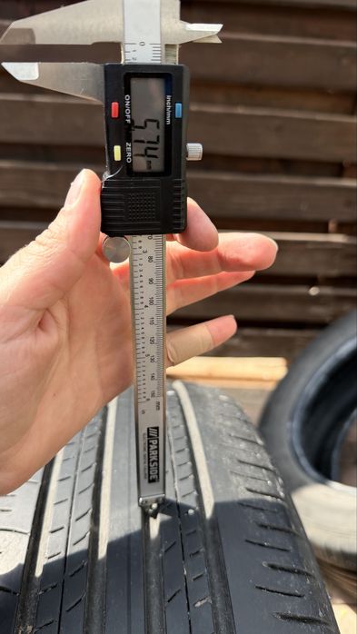 Anvelope vara SUV : Dunlop GrandTrek PT 30 225/60/R18