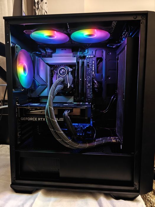 Calculator PC Gmaing  I5 Ultra 245k, RTX 5060ti 16gb, Cooler pe apă RGB