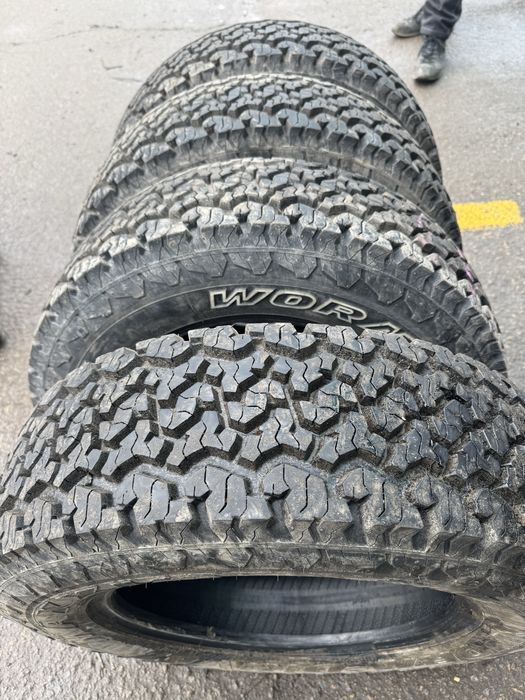 MAXXIS A/T 215/70/R16