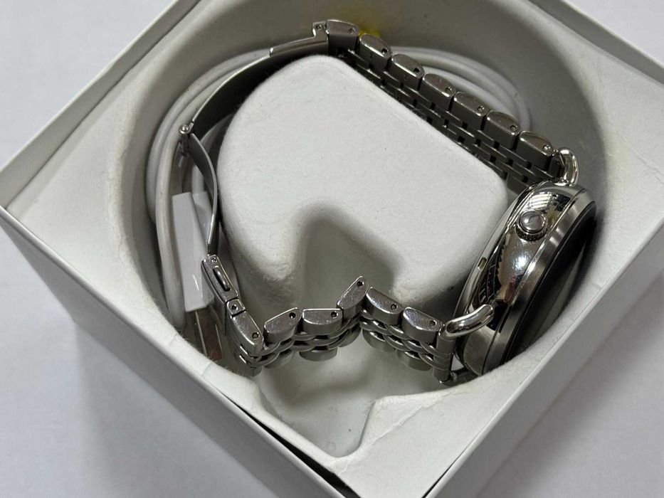 Смарт часовник Fossil Q Wander