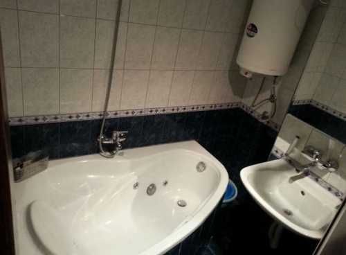 Дава се под наем Тристаен апартамент в Бургас, Възраждане - 98 кв.м за 275 € - Снимка #7