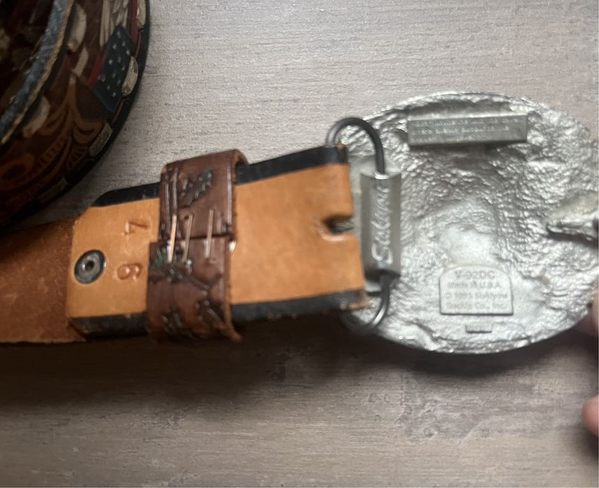 Curea piele , impecabila