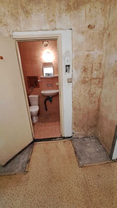 Продава се Двустаен апартамент в Бургас, Изгрев - 66 кв.м за 1738 €/кв.м - Снимка #10