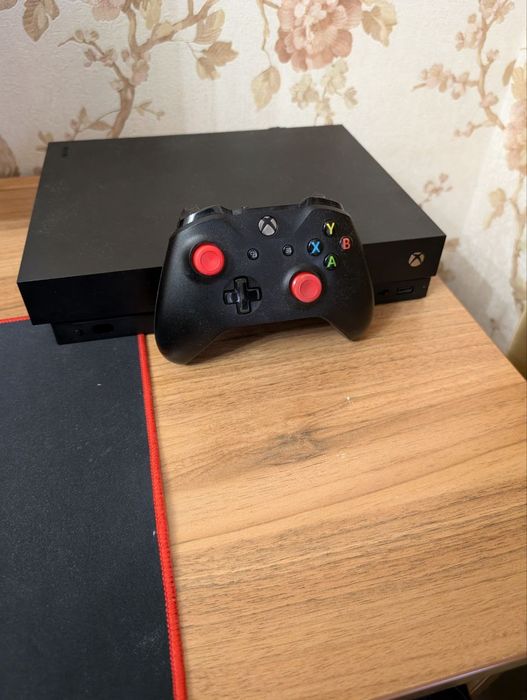 Xbox one x в отличном состояние