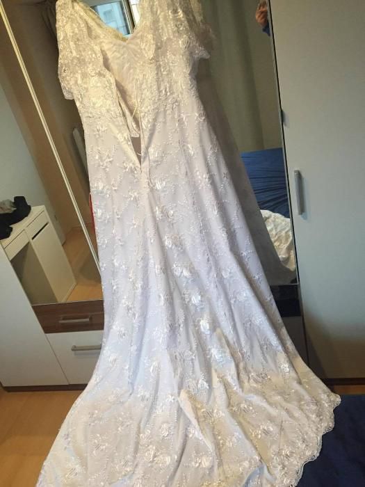 Булчинска рокля и воал + аксесоари