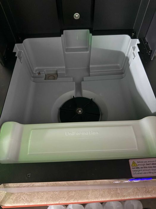 UniFormation Wash 3 Ultra последваща обработка на модели от смола