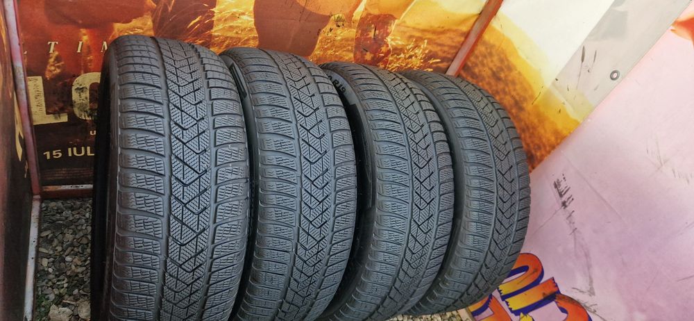 Set 4 Anvelope ca noi  Pirelli 245 50 R19 M+S Run-flat