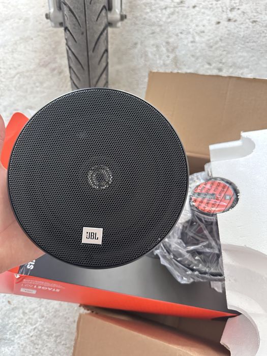 Чисто нови! JBL STAGE1 621