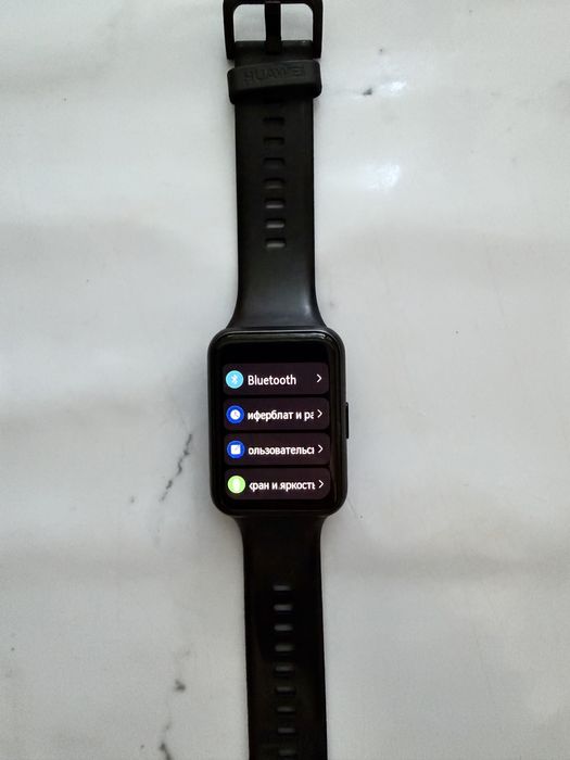 Продам Часы Huawei Watch Fit 2