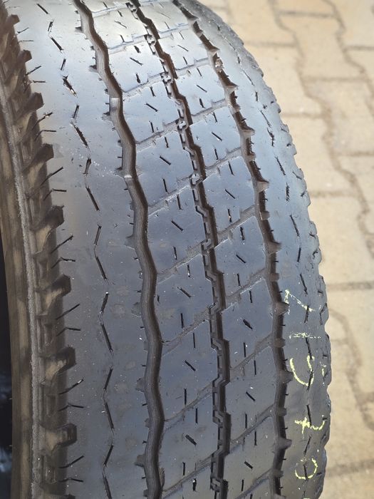 215 70 15 c Bridgestone