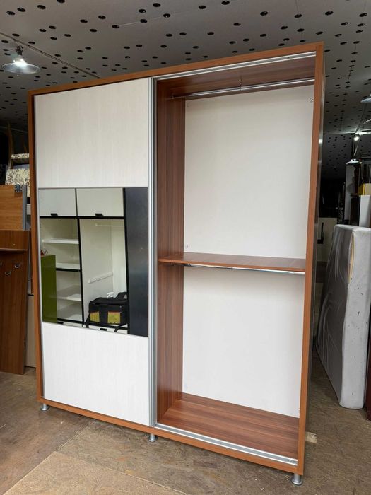 Dressing; Sifonier cu usi glisante; Dulap cu Oglinda