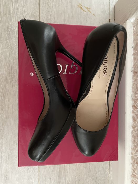 Туфли женские черные