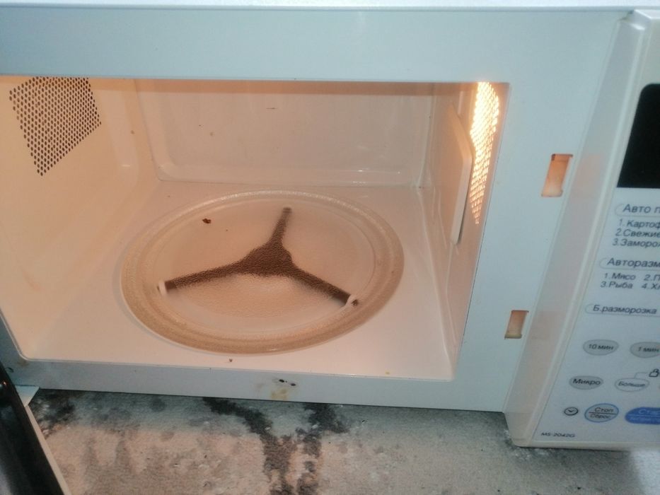 Микроволновка LG