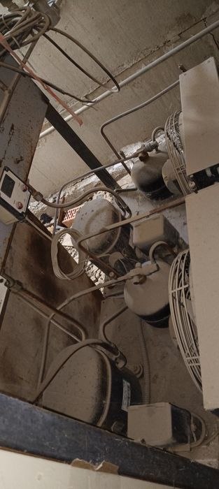 Ресивер для хранения ёмкость.