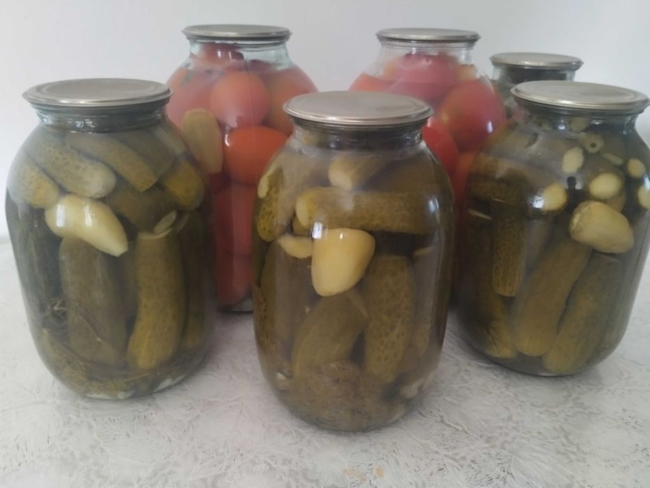 Помидоры продам маринованные