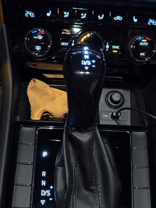 Nuca/Maneta schimbator cu LED cutie automata DSG-Vw,Audi,Seat,Skoda