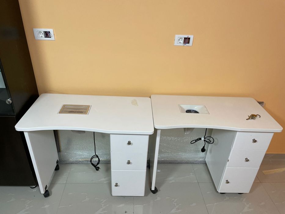 Post & scaune barber,scaun pedichiura,masa manichiura,scaun coafor