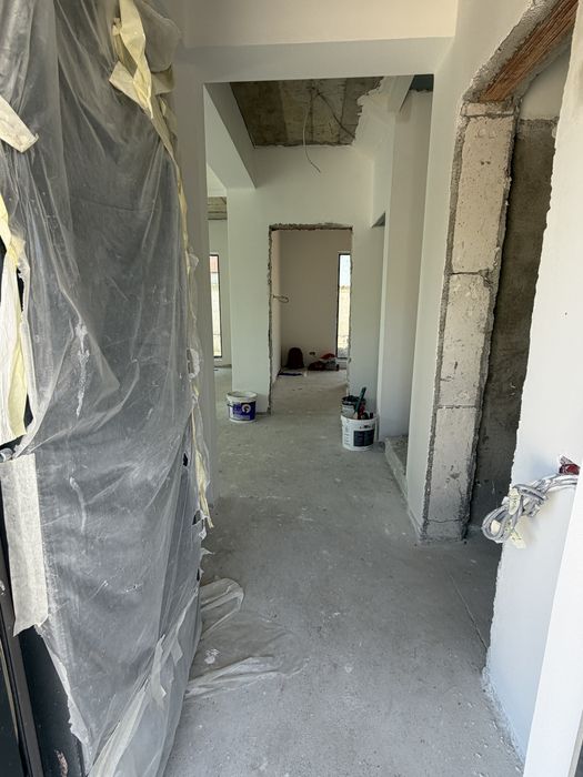 CASĂ INDIVIDUALĂ – Chiajna Strada Viilor/Apeductului. Schimb cu auto sau apartament sau teren