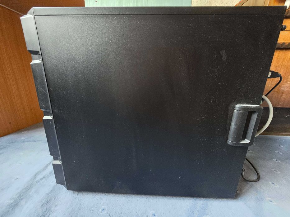 Домашен/Офис Настолен Компютър + Компоненти