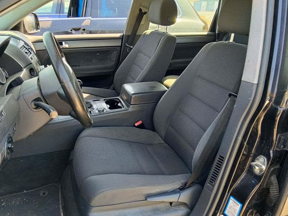VW Touareg 7L / 2.5TDI R5 / 2007г. / ЗА ЧАСТИ