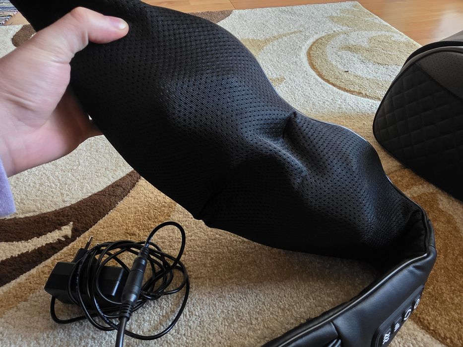 Aparat masaj pentru gat spate umeri abdomen