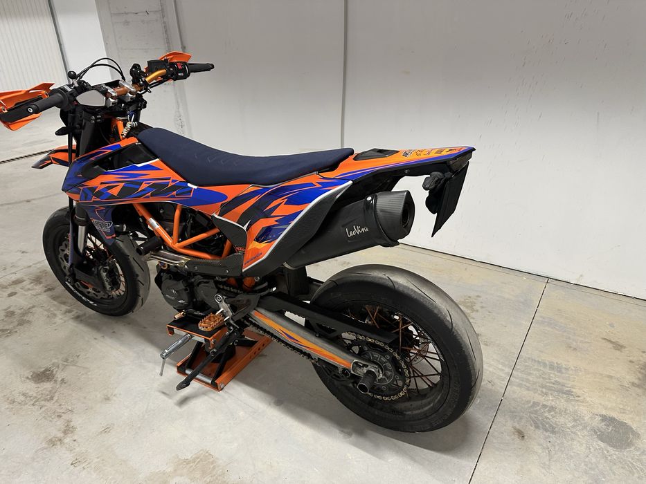 Ktm 690 smc R 2023