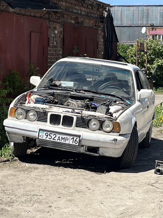 Продам Bmw520i е34