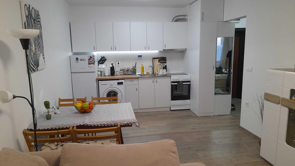 Двустаен апартамент, под наем, м-т Траката