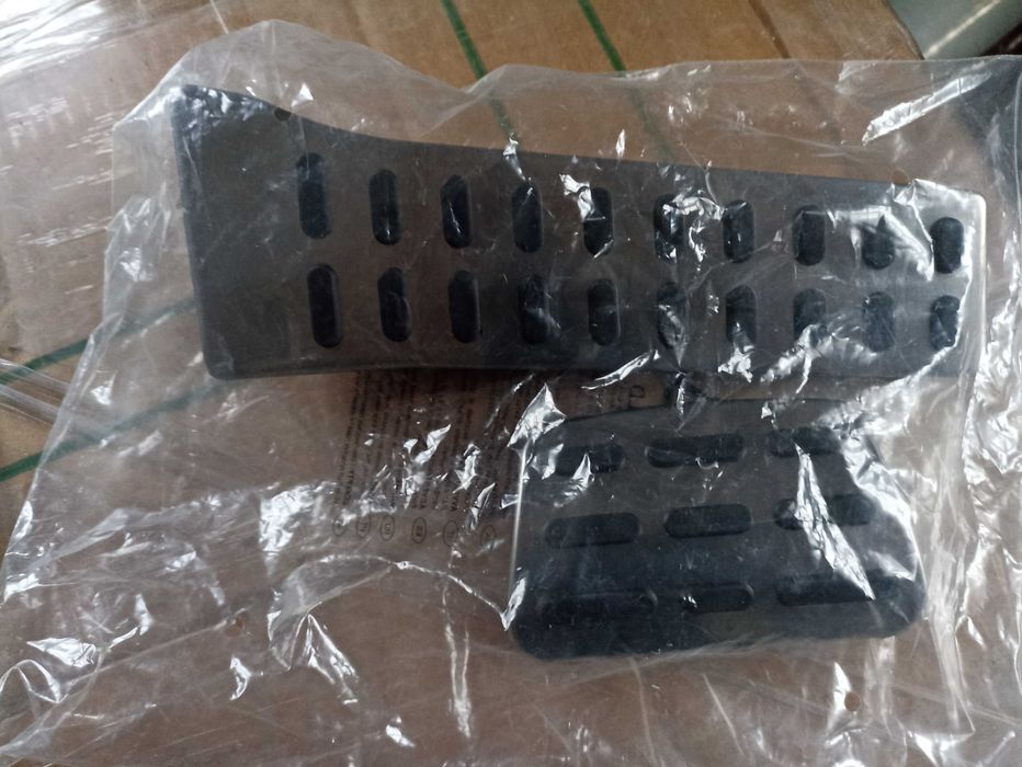 Части за фолсваген шаран и Ауди А4 бензин