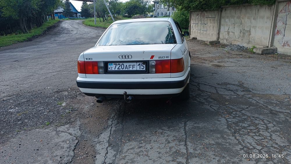 Продам Ауди С4 газ бензин