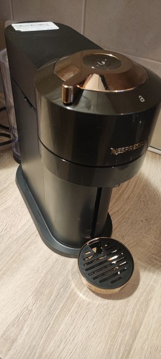 Expresor Nespresso Vertuo Next