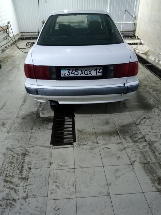 Продам Ауди 80 Б4