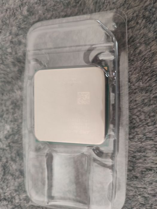 Процессор AMD FM2 A6-6400