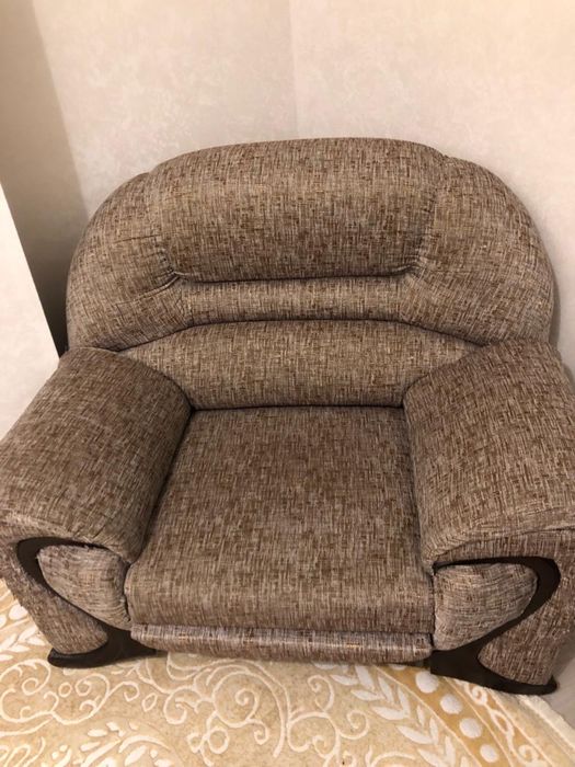 Продам кресло.