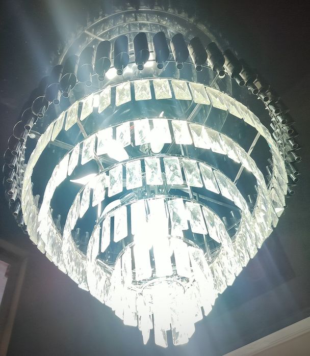 Люстра сотилады таза нет ай пайдаландым