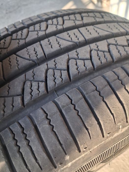 Продам б/у шины 255*55R 16