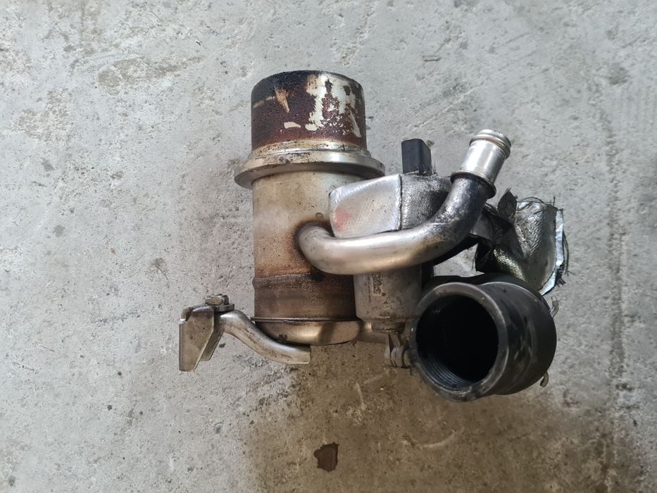 Racitor gaze EGR Passat B8/Golf 7 CRLB