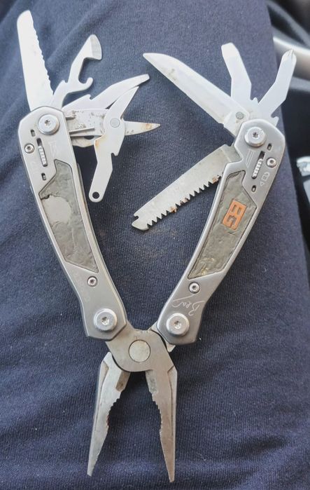 Lot bricege patent multifuncțional Bear  Gerber